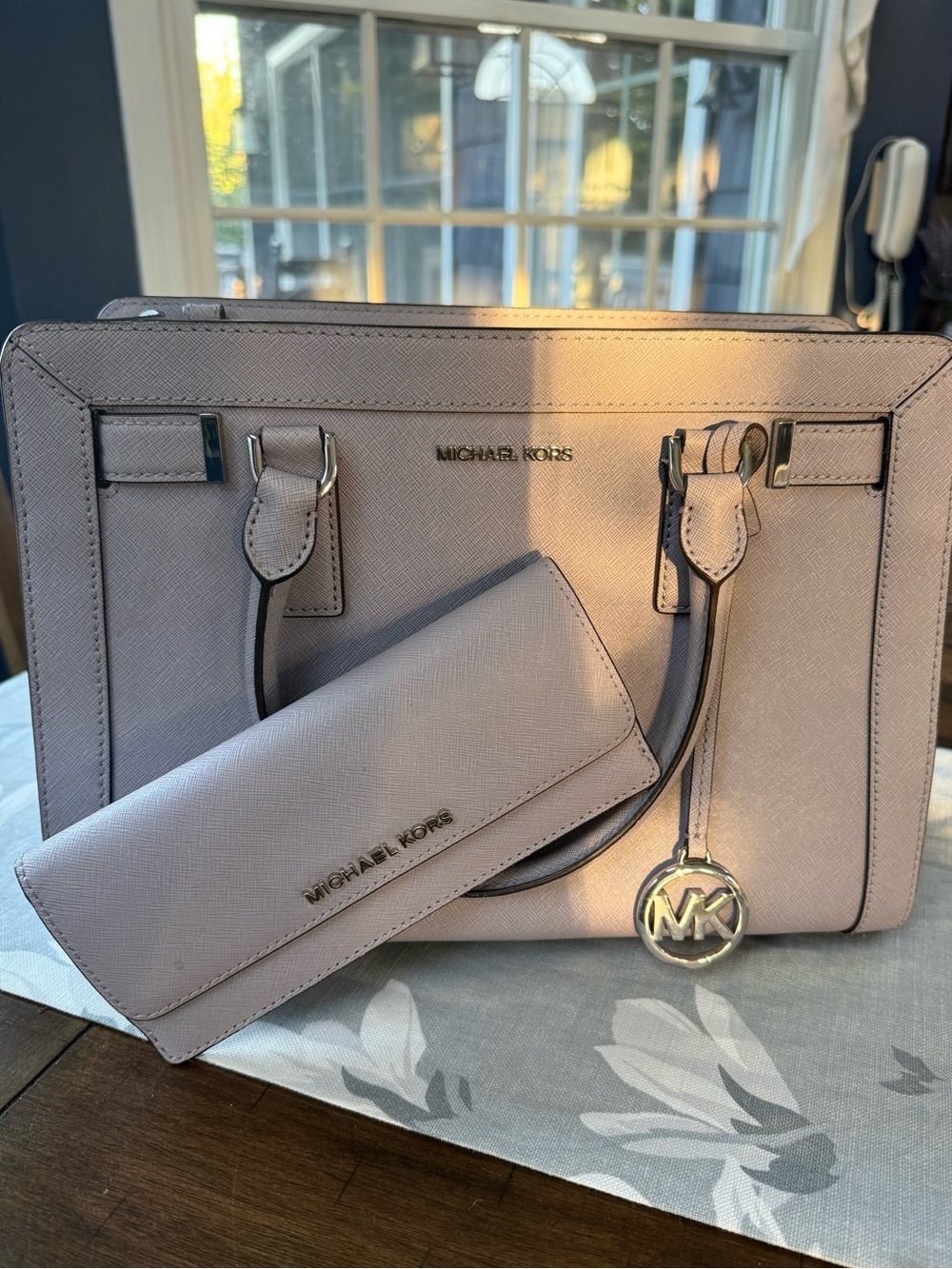 Mk Michael Kors Dillon satchel Lilac purple & jet set flat wallet